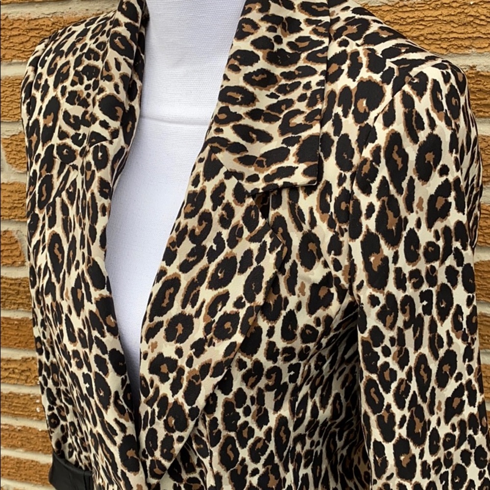 Cotton on Leopard jacket Blazer sz 4 - Picture 4 of 8